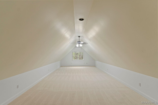 6313 Philadelphia Hill