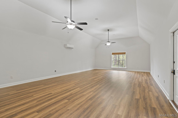 6313 Philadelphia Hill