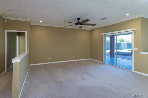 7460 Old Barn Road