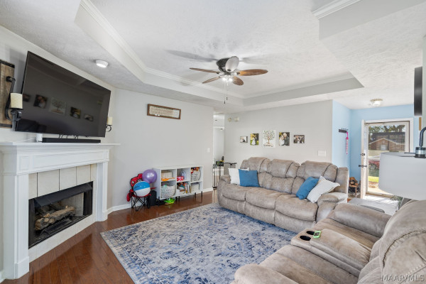 87 Meadow Oaks Court