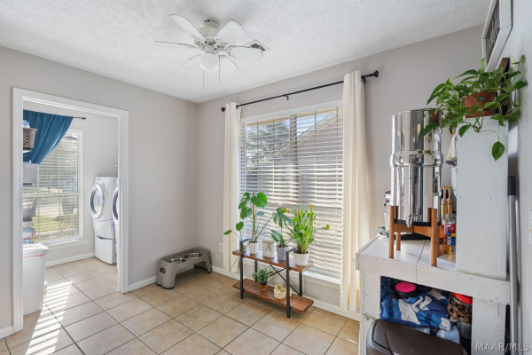 87 Meadow Oaks Court