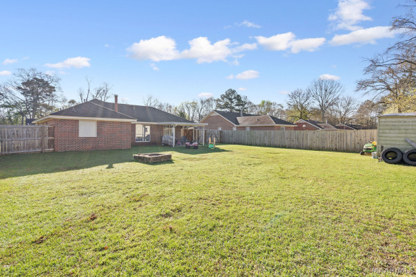 87 Meadow Oaks Court