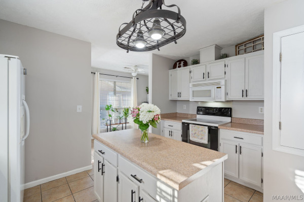 87 Meadow Oaks Court