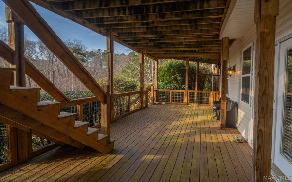 402 Cliffside Drive