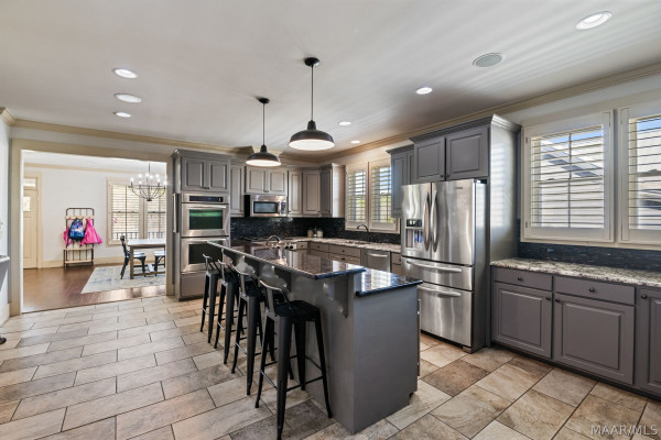 60 Ring Around Road