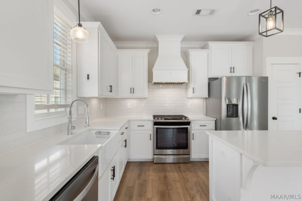 118 Forest Glen Drive