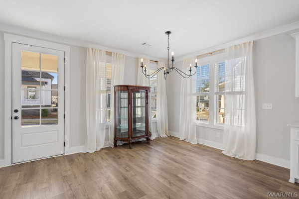 118 Forest Glen Drive