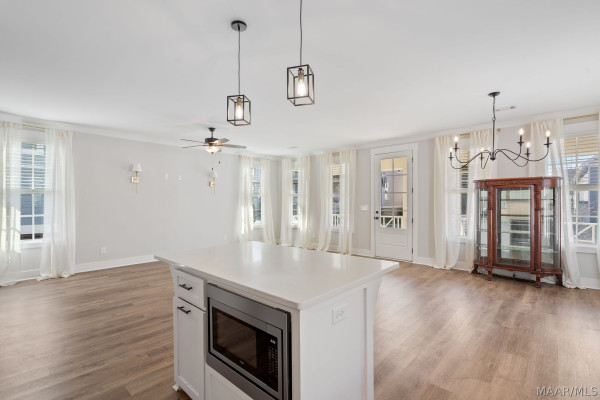 118 Forest Glen Drive