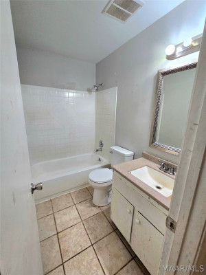 6226 GLADSTONE Drive