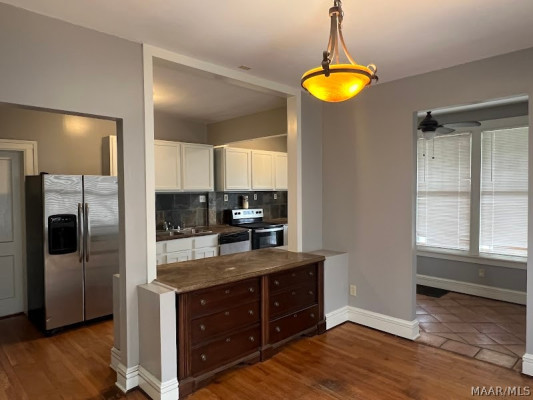 1818 ST CHARLES Avenue