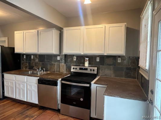 1818 ST CHARLES Avenue