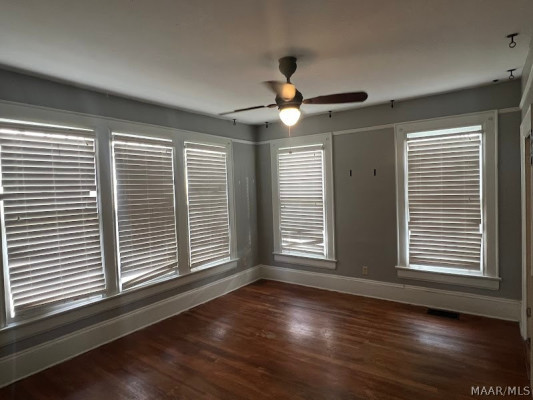 1818 ST CHARLES Avenue