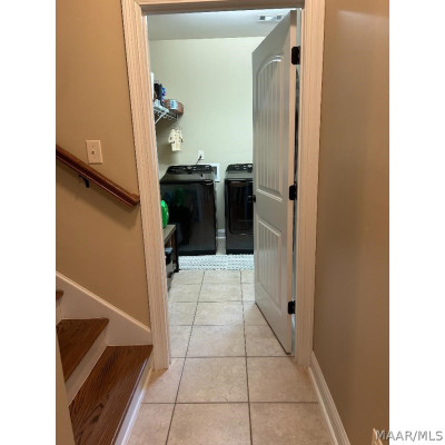 9172 THETFORD Way