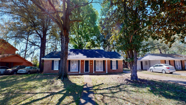 2716 Forsyth Lane