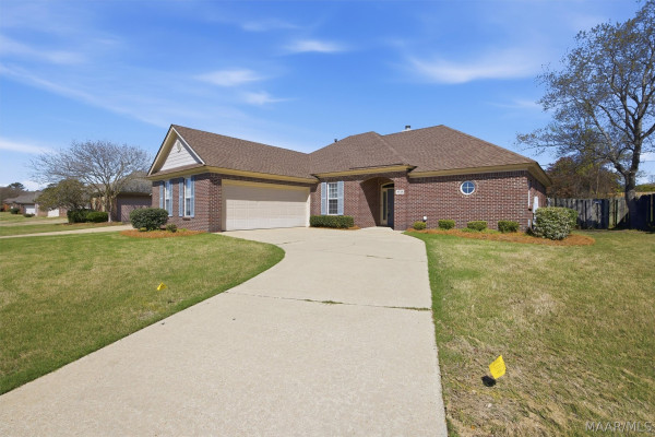 8349 Grayson Grove