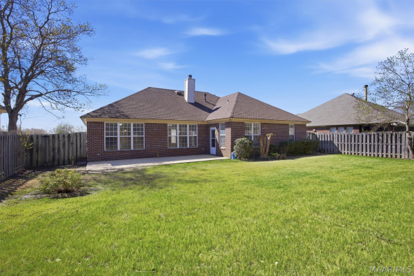 8349 Grayson Grove