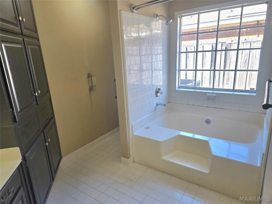 406 Fieldstone Court