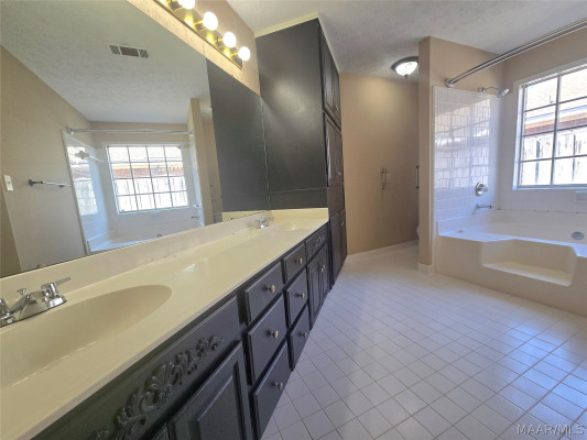 406 Fieldstone Court