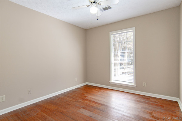 406 Fieldstone Court