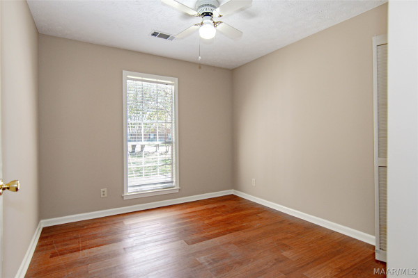 406 Fieldstone Court