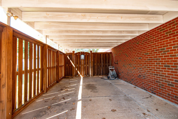 406 Fieldstone Court