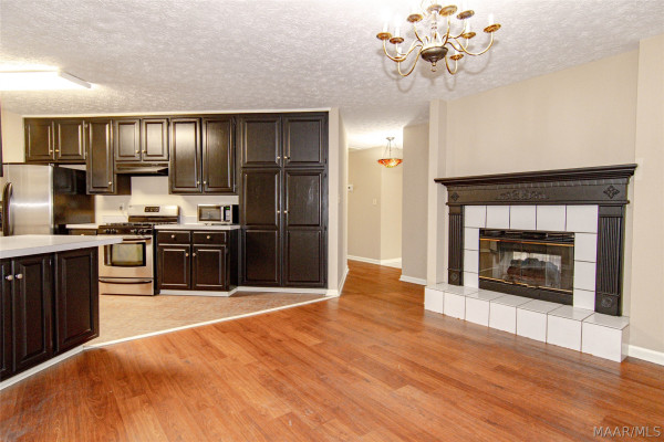 406 Fieldstone Court