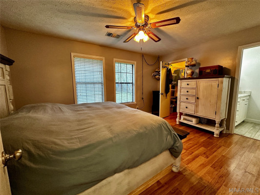 2185 Ceasarville Road