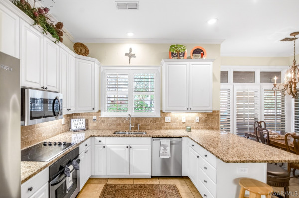 9846 Wynchase Circle