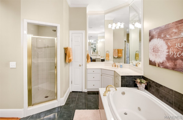 9846 Wynchase Circle