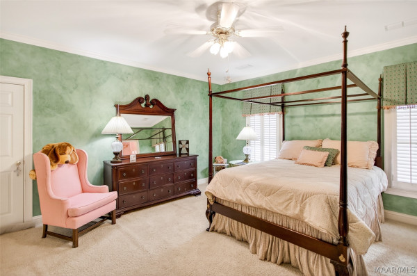 9846 Wynchase Circle