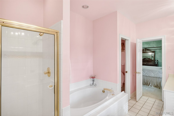 9846 Wynchase Circle