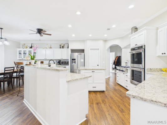125 ASBURY Lane