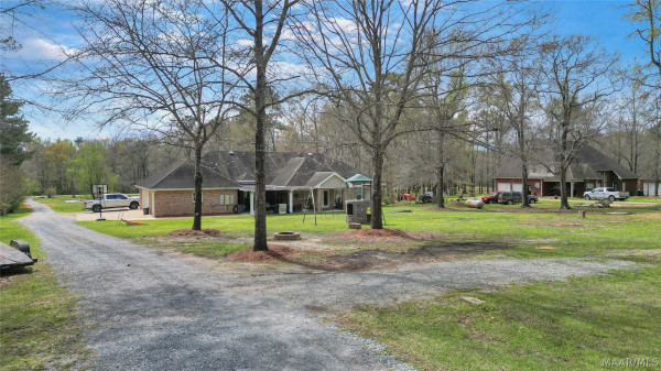 125 ASBURY Lane