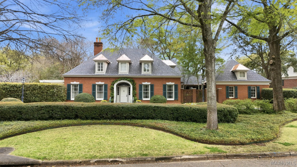 1841 Wentworth Drive