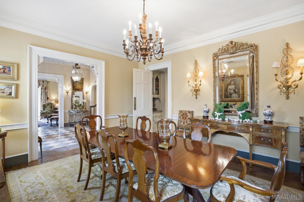 1841 Wentworth Drive