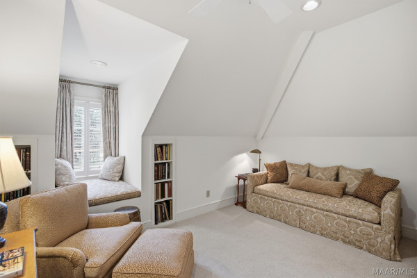 1841 Wentworth Drive