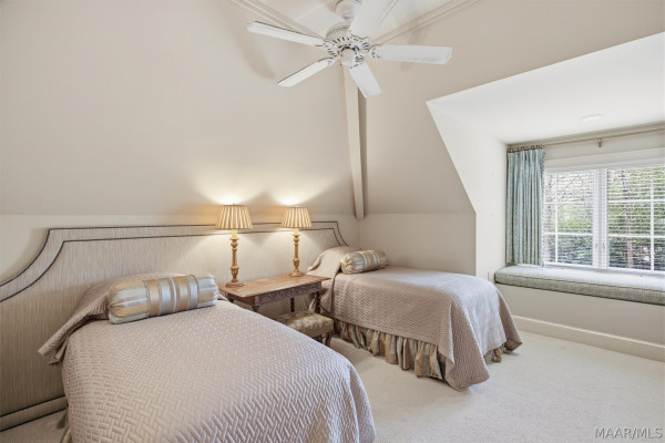 1841 Wentworth Drive