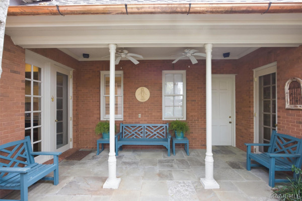 1841 Wentworth Drive