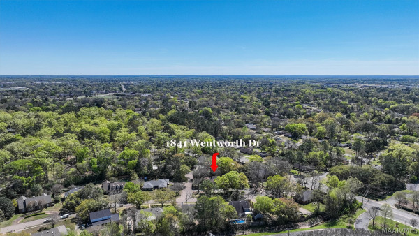 1841 Wentworth Drive