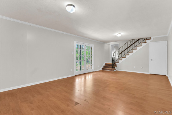 420 CAROL VILLA Drive