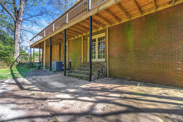 420 CAROL VILLA Drive