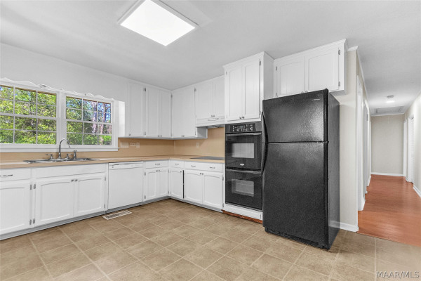 420 CAROL VILLA Drive