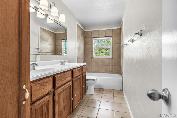 420 CAROL VILLA Drive