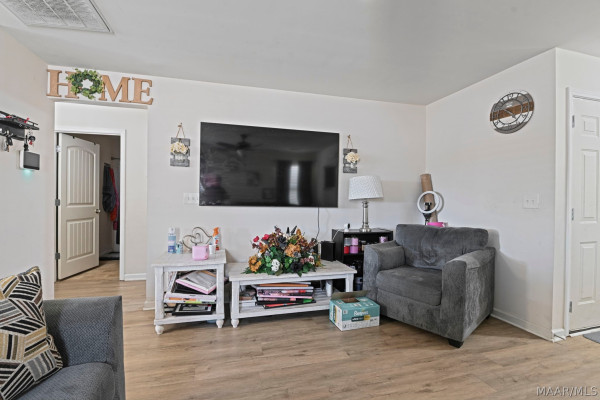 4232 Chesire Drive