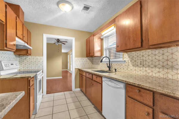 4317 Hillside Oaks Court