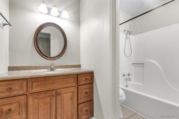 4317 Hillside Oaks Court