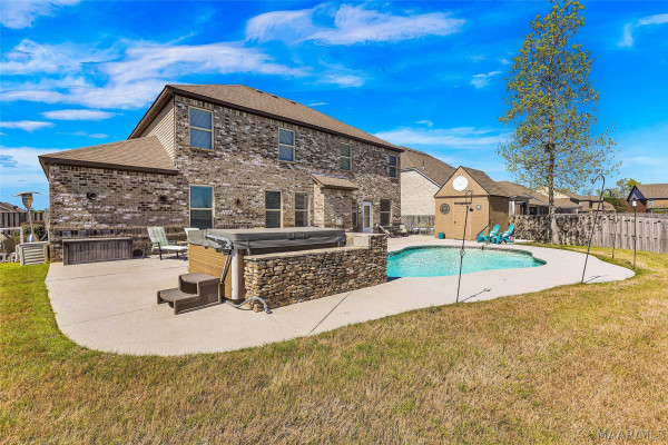 1349 Barrett Parkway