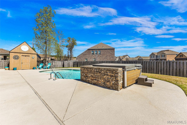 1349 Barrett Parkway