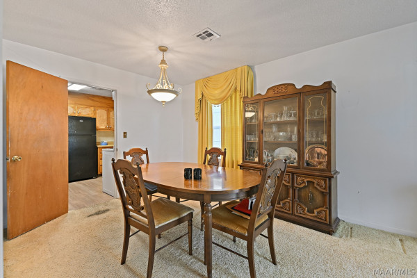 4323 Sunnybrook Drive