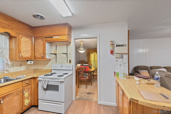 4323 Sunnybrook Drive